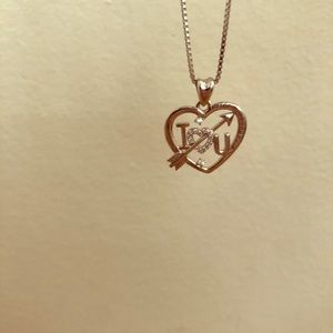 Genuine sterling silver woman’s nevklass